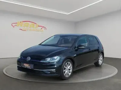 Gebraucht VW Golf VII Highline 149 PS (109 kW) 2018 Schwarz Limousine