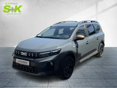 Nowe Dacia Jogger Extreme 158 KM (116 kW) 2026 Szary Minivan