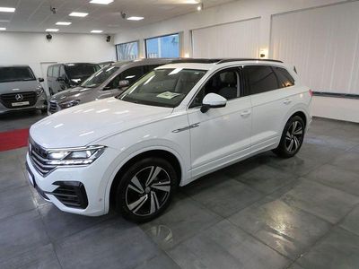 Weiß Gebraucht 2018 VW Touareg Elegance SUV | 30.950 € (Guter Preis)