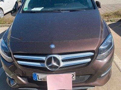 Usata Mercedes B180 2017 Marrone Monovolume