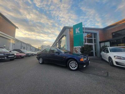 gebraucht BMW 318 i *Original 16.900 Kilometer*