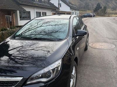 Gebraucht Opel Astra Edition 179 PS (131 kW) 2010 Schwarz Limousine