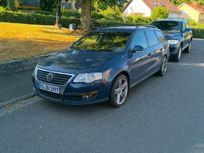 Gebraucht VW Passat 140 PS (102 kW) 2005 Blau Kombi