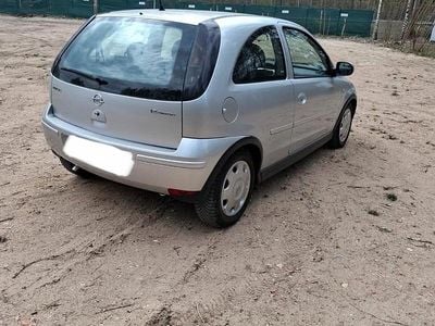 Usata Opel Corsa 80 CV (58 kW) 2006 Argento Utilitaria