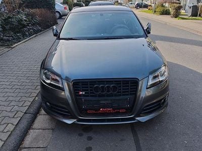 Gebraucht Audi S3 Sport 265 PS (194 kW) 2011 Grau Kleinwagen