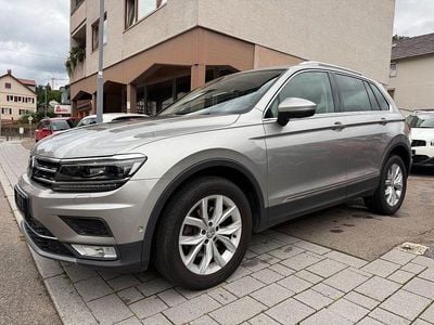 Silber Gebraucht 2016 VW Tiguan Highline SUV | 21.499 € (Fairer Preis)