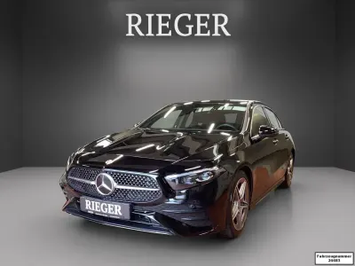 Gebraucht Mercedes A200 AMG 163 PS (119 kW) 2024 Schwarz Limousine