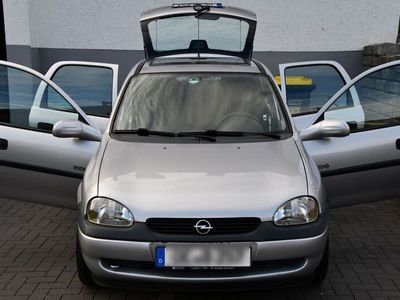 gebraucht Opel Corsa B 1,2l 16V - wenig km - Top Ausstattung