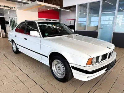 Gebraucht BMW 520 150 PS (110 kW) 1991 Weiß Limousine