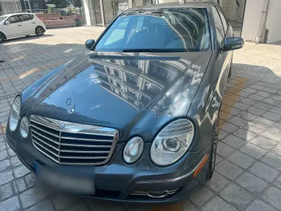 Gebraucht Mercedes E550 387 PS (284 kW) 2007 Grau Limousine