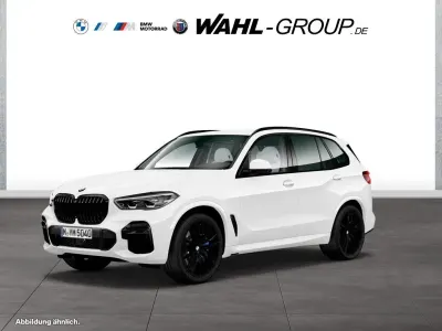Gebraucht BMW X5 M Sport 231 PS (169 kW) 2023 Alpinweiß uni SUV