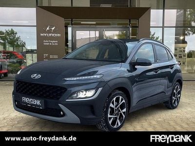 Gebraucht Hyundai Kona Intro Edition 120 PS (88 kW) 2021 Dark knight SUV