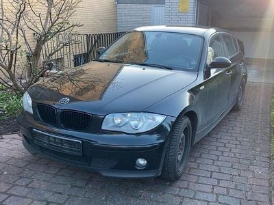 Gebraucht BMW 116 116 PS (85 kW) 2005 Schwarz Kleinwagen