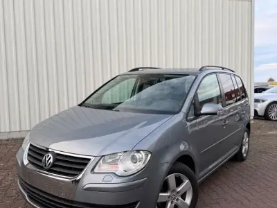 Gebraucht VW Touran 140 PS (102 kW) 2009 Grau Van / Kleinbus