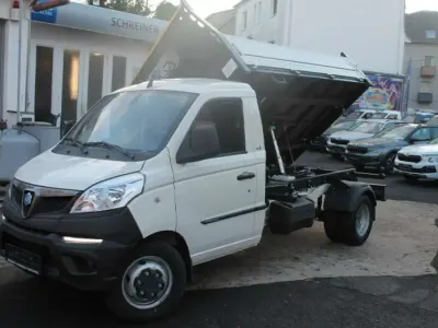 Nowe Piaggio Porter 106 KM (77 kW) 2025 Biały SUV