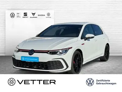 Gebraucht VW Golf VIII GTI 245 PS (180 kW) 2024 Weiß Limousine