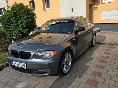 Gebraucht BMW 128 Sport Line 238 PS (175 kW) 2010 Grau Limousine