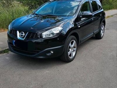 Nissan Qashqai +2