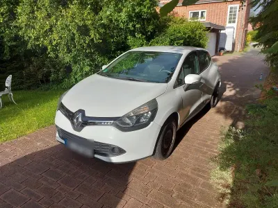 Gebraucht Renault Clio Dynamique 73 PS (53 kW) 2014 Weiß Kleinwagen