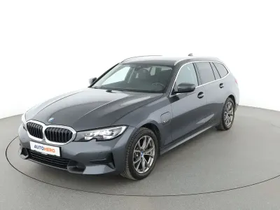 Gebraucht BMW 320e Sport Line 113 PS (83 kW) 2022 Grau Kombi