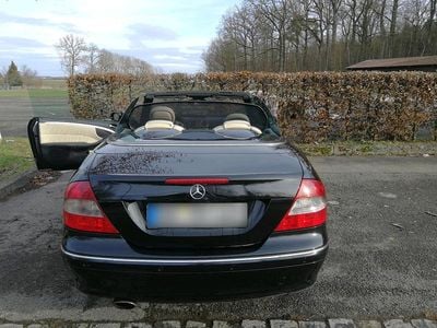 Gebraucht Mercedes CLK280 231 PS (169 kW) 2007 Schwarz Cabrio