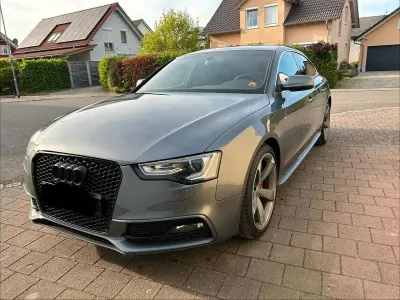 Gebraucht Audi A5 Sportback Sport 245 PS (180 kW) 2015 Grau Kleinwagen