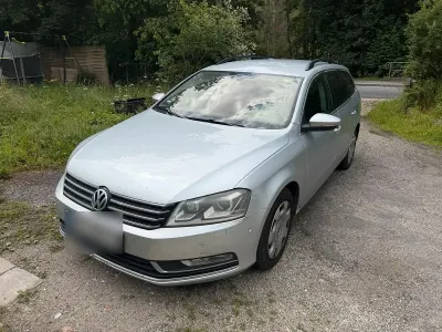 Gebraucht VW Passat 140 PS (102 kW) 2011 Silber Kombi