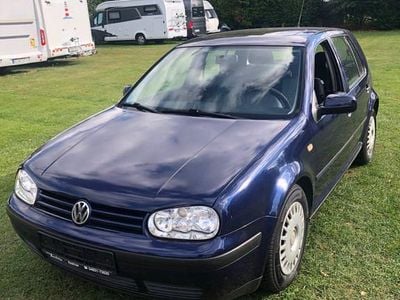 Second-hand VW Golf III Basis 75 CP (55 kW) 1999 Albastru Berlinǎ