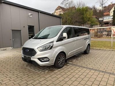 Gebraucht Ford Tourneo Titanium 131 PS (96 kW) 2018 Grau Van / Kleinbus