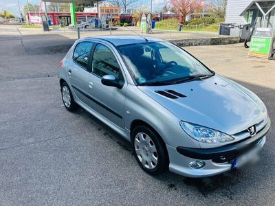 gebraucht Peugeot 206 1,6 Hdi TÜV 02/2026