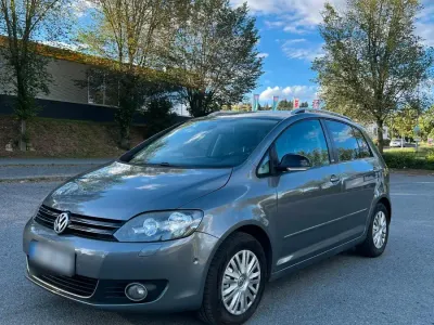 Gebraucht VW Golf VI 122 PS (89 kW) 2011 Grau Kleinwagen