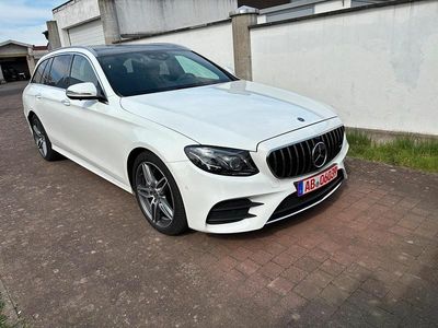 Weiß Gebraucht 2019 Mercedes E450 Kombi | 39.900 € (Fairer Preis)