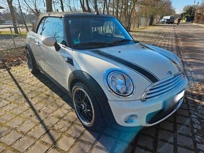 Gebraucht Mini ONE 98 PS (72 kW) 2014 Weiß Kleinwagen