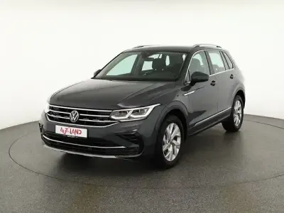 Gebraucht VW Tiguan Elegance 200 PS (147 kW) 2022 Delfingrau metallic (metallic) SUV