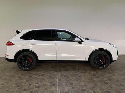 Porsche Cayenne S