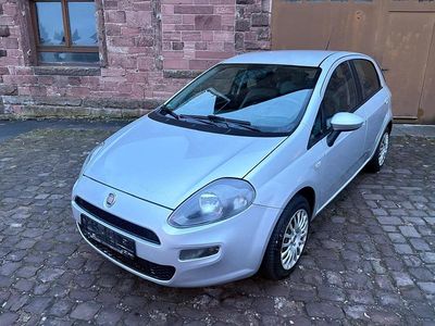 Silber Gebraucht 2012 Fiat Punto Easy Kleinwagen | 2.999 € (Fairer Preis)