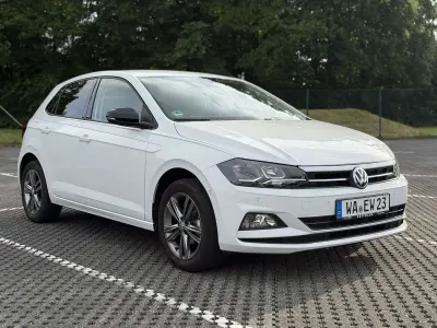 Gebraucht VW Polo IQ Drive 80 PS (58 kW) 2019 Weiß Kleinwagen
