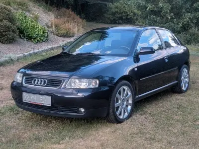 Gebraucht Audi A3 Attraction 150 PS (110 kW) 2001 Blau Kleinwagen