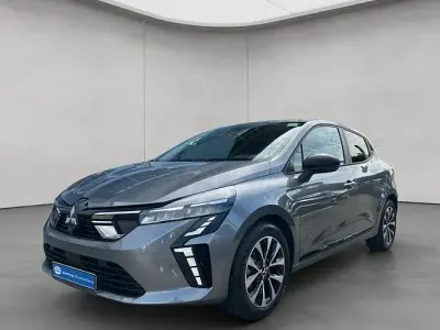 Neu Mitsubishi Colt Plus 91 PS (66 kW) 2025 Grau Kleinwagen