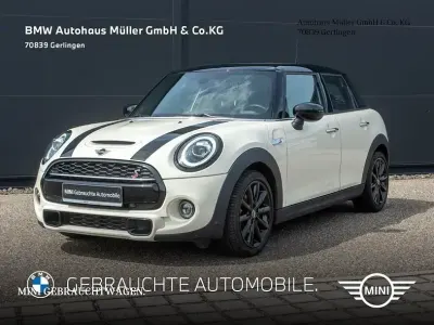Gebraucht Mini Cooper S 192 PS (141 kW) 2020 Pepper white Kleinwagen