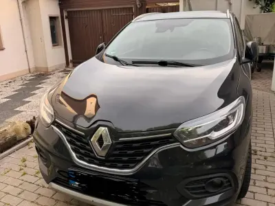 Gebraucht Renault Kadjar 140 PS (102 kW) 2019 Schwarz SUV