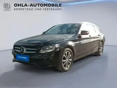 Gebraucht Mercedes C200 184 PS (135 kW) 2015 Obsidianschwarz  metalliclack Kombi