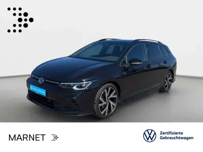 Gebraucht VW Golf VIII Style 190 PS (139 kW) 2023 Deep black perleffekt Kombi