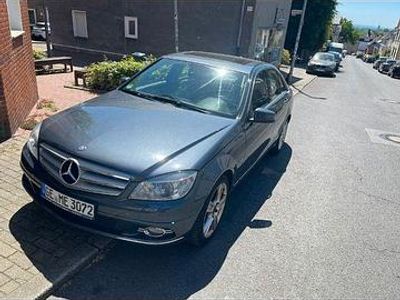 Mercedes C180