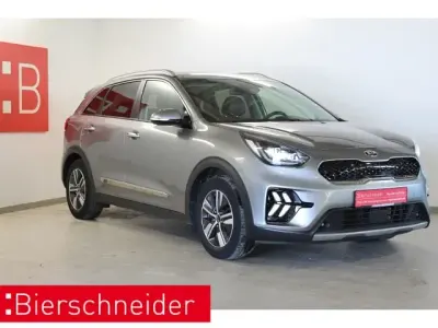 Gebraucht Kia Niro Spirit 141 PS (103 kW) 2021 Grau SUV