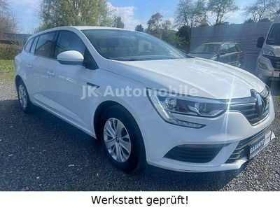 Second-hand Renault Mégane GrandTour Life 101 CP (74 kW) 2017 Alb Break