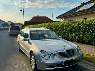 Gebraucht Mercedes E320 204 PS (150 kW) 2003 Grau Kombi