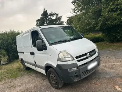 Gebraucht Opel Movano 81 PS (59 kW) 2004 Weiß Van / Kleinbus
