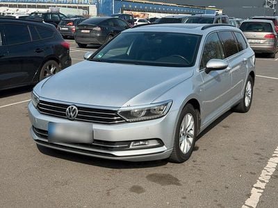 Usata VW Passat R-line 150 CV (110 kW) 2015 Argento Station wagon