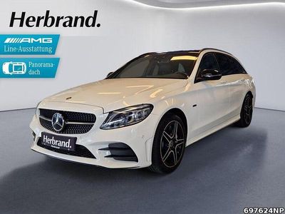 Usado Mercedes C300e AMG line 211 HP (155 kW) 2021 Branco Carrinha